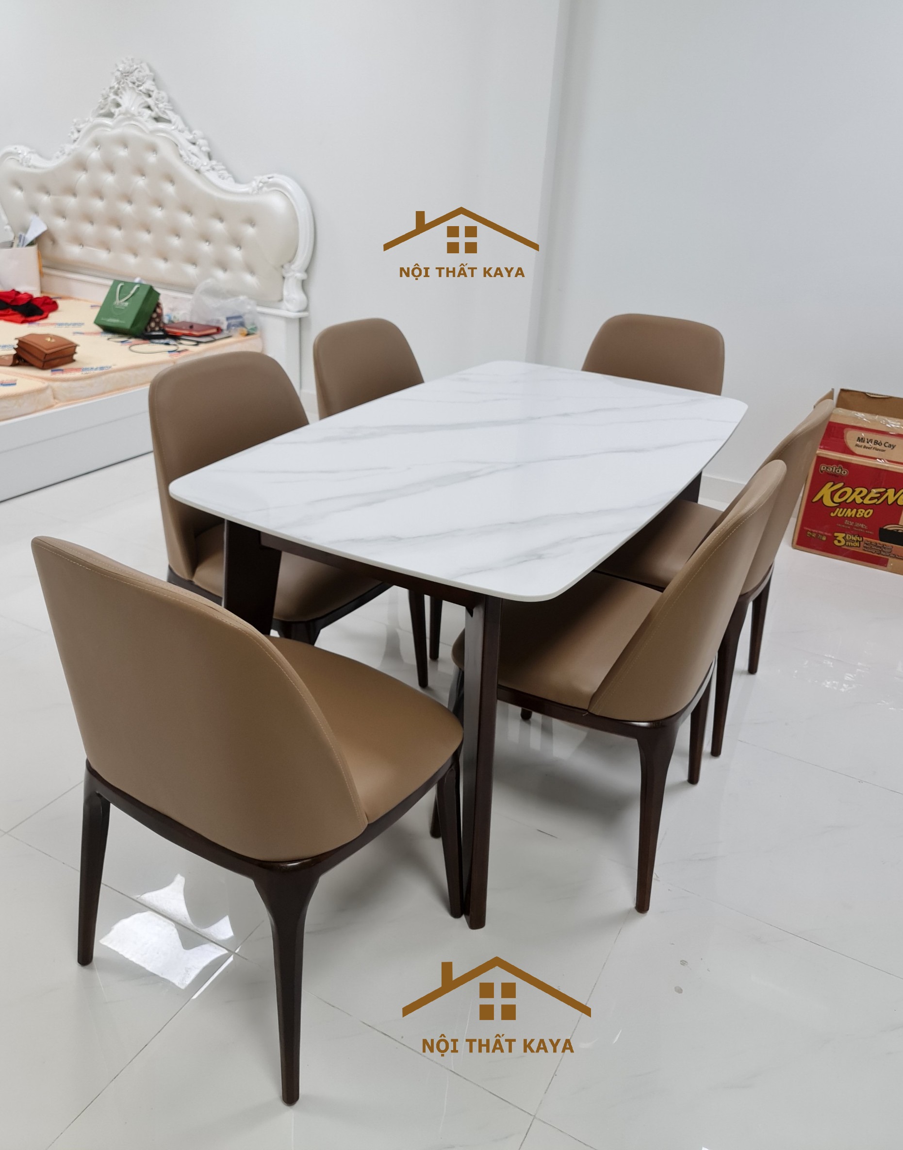 Bộ Bàn Ăn Mặt Đá Ceramic Nhập Khẩu 6 Ghế Doxa BAK - 09