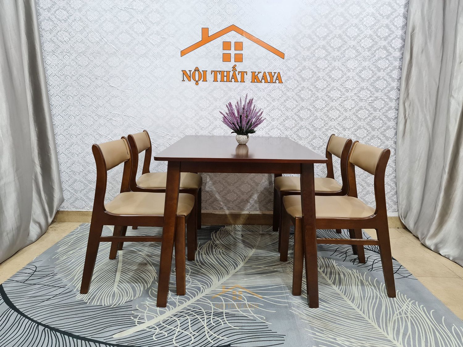 Bộ bàn mặt đá 6 ghế Baby chân M màu nâu