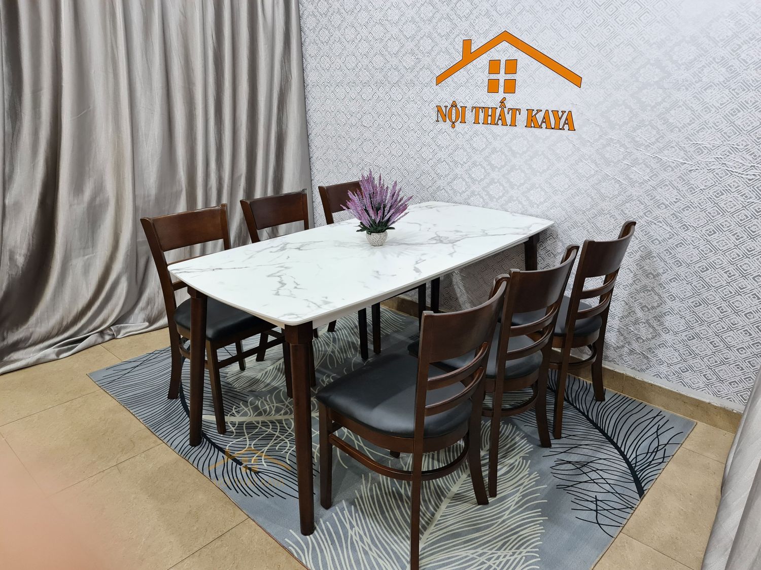 Bộ bàn mặt đá 6 ghế Baby chân M màu nâu