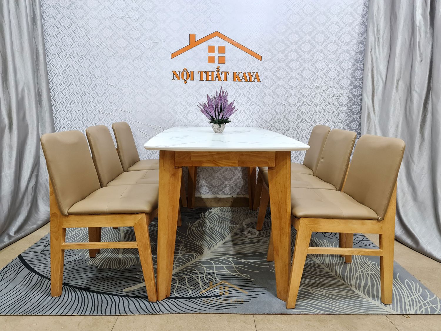Bộ bàn mặt đá 6 ghế Baby chân M màu nâu
