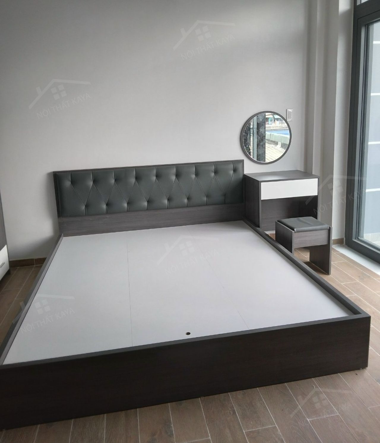 Bộ nội thất phòng ngủ HDF PN006 (Giường - Tủ quần áo - Tủ đầu giường - Bàn trang điểm) Bộ nội thất phòng ngủ HDF PN006 (Giường - Tủ quần áo - Tủ đầu giường - Bàn trang điểm)