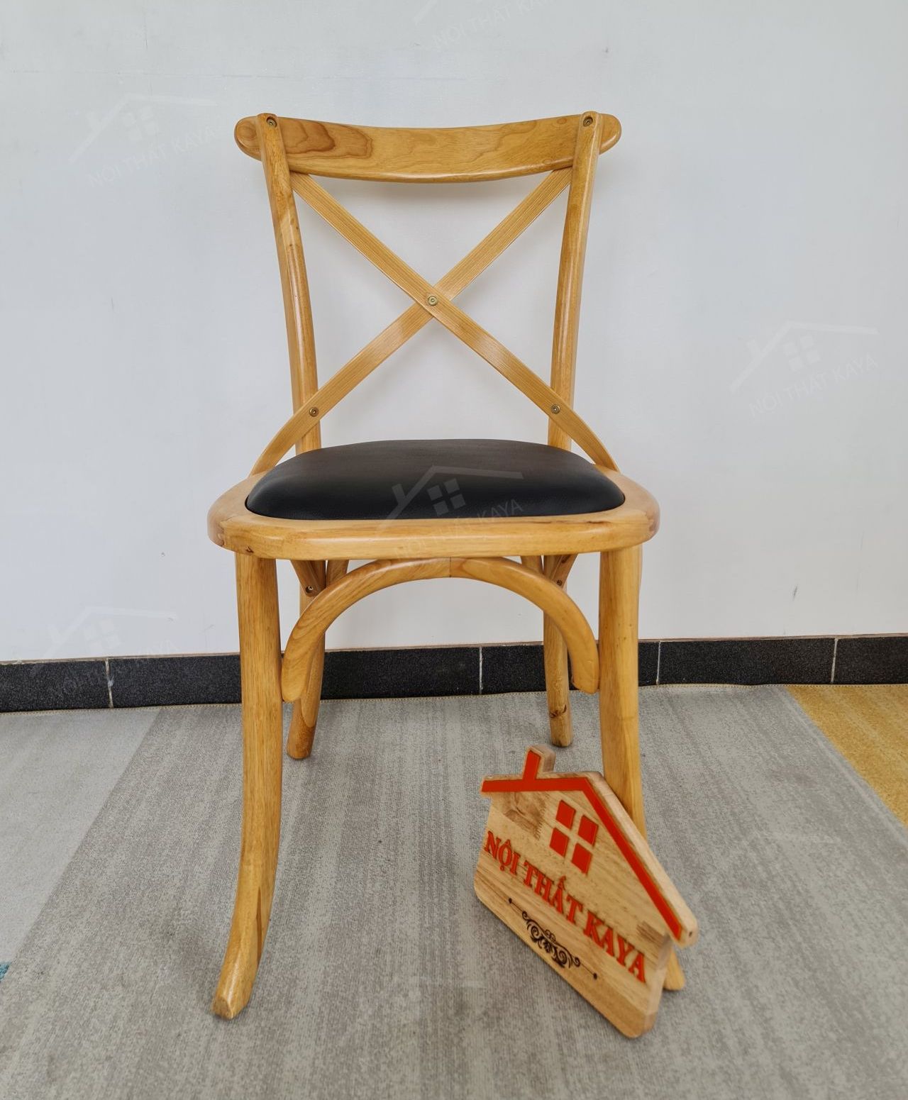 Ghế BISTRO gỗ tự nhiên bọc nệm Simili