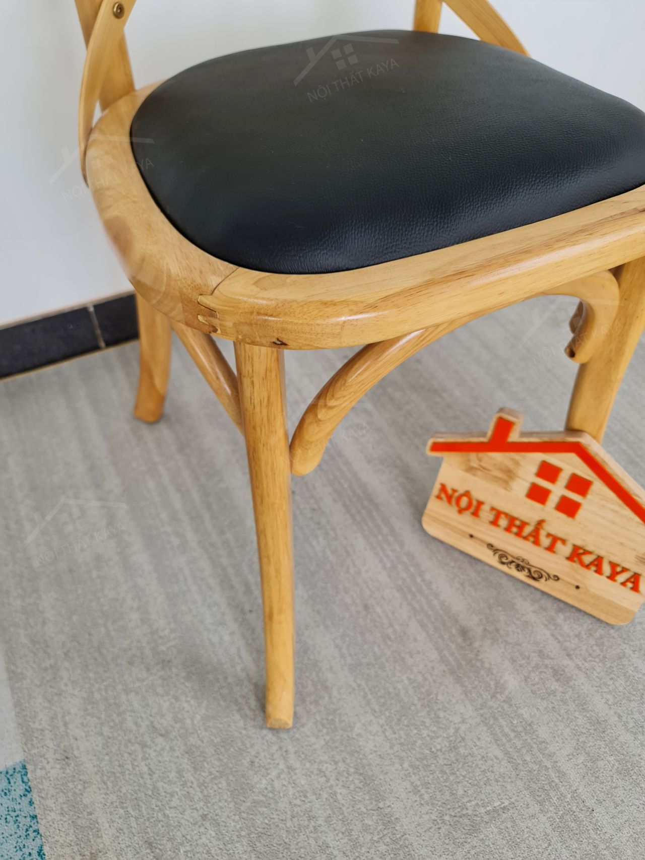 Ghế BISTRO gỗ tự nhiên bọc nệm Simili Ghế BISTRO gỗ tự nhiên bọc nệm Simili