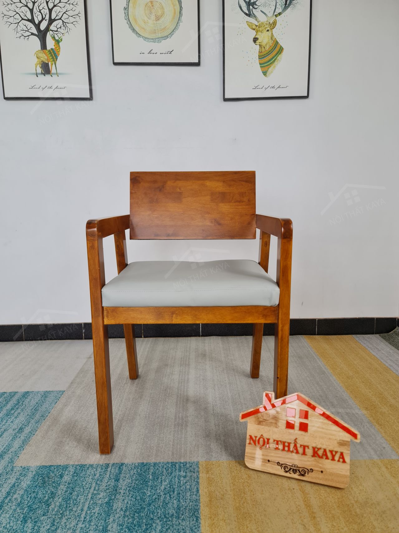 Ghế Eric gỗ tự nhiên bọc nệm da