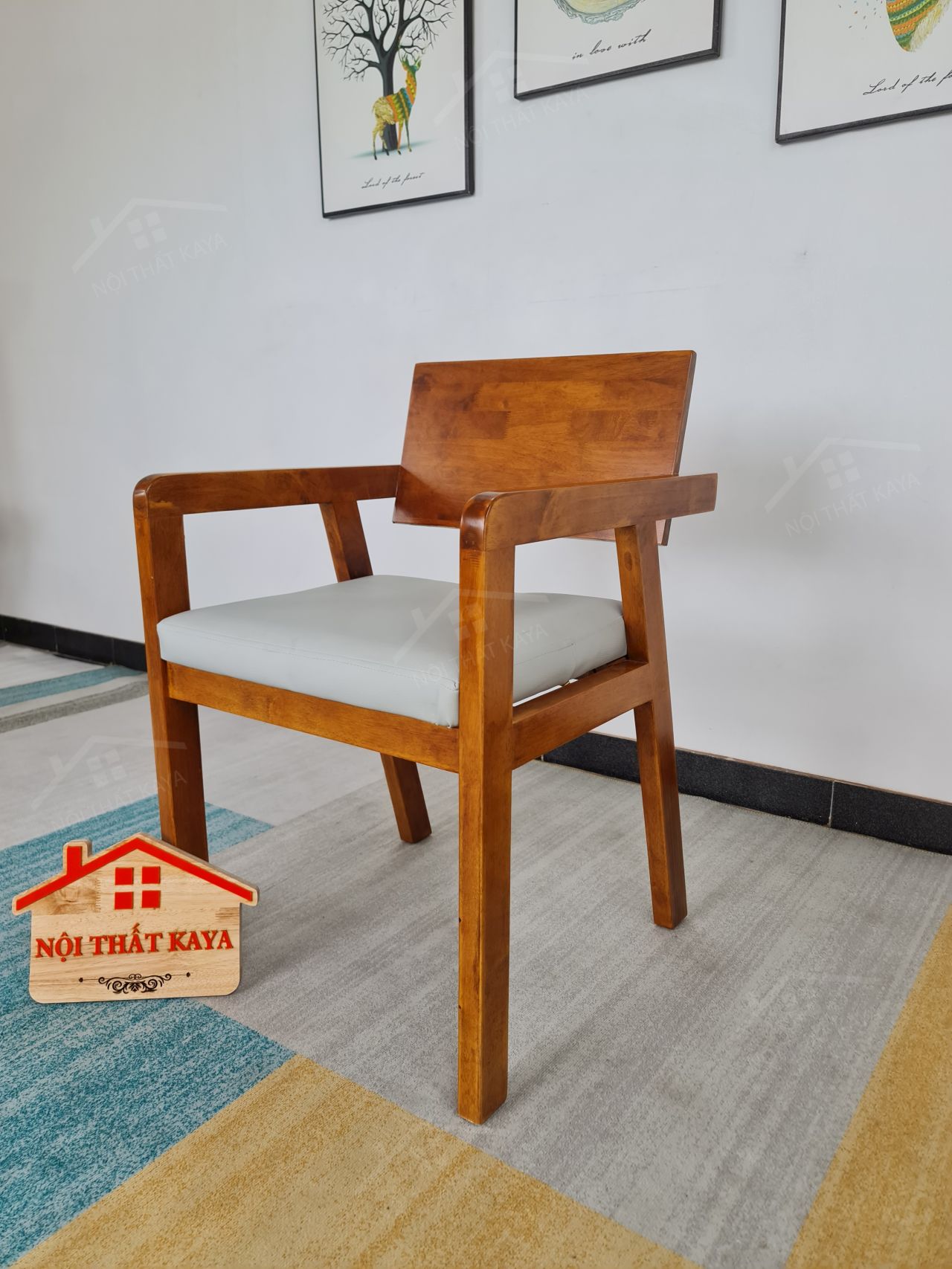 Ghế Eric gỗ tự nhiên bọc nệm da Ghế Eric gỗ tự nhiên bọc nệm da