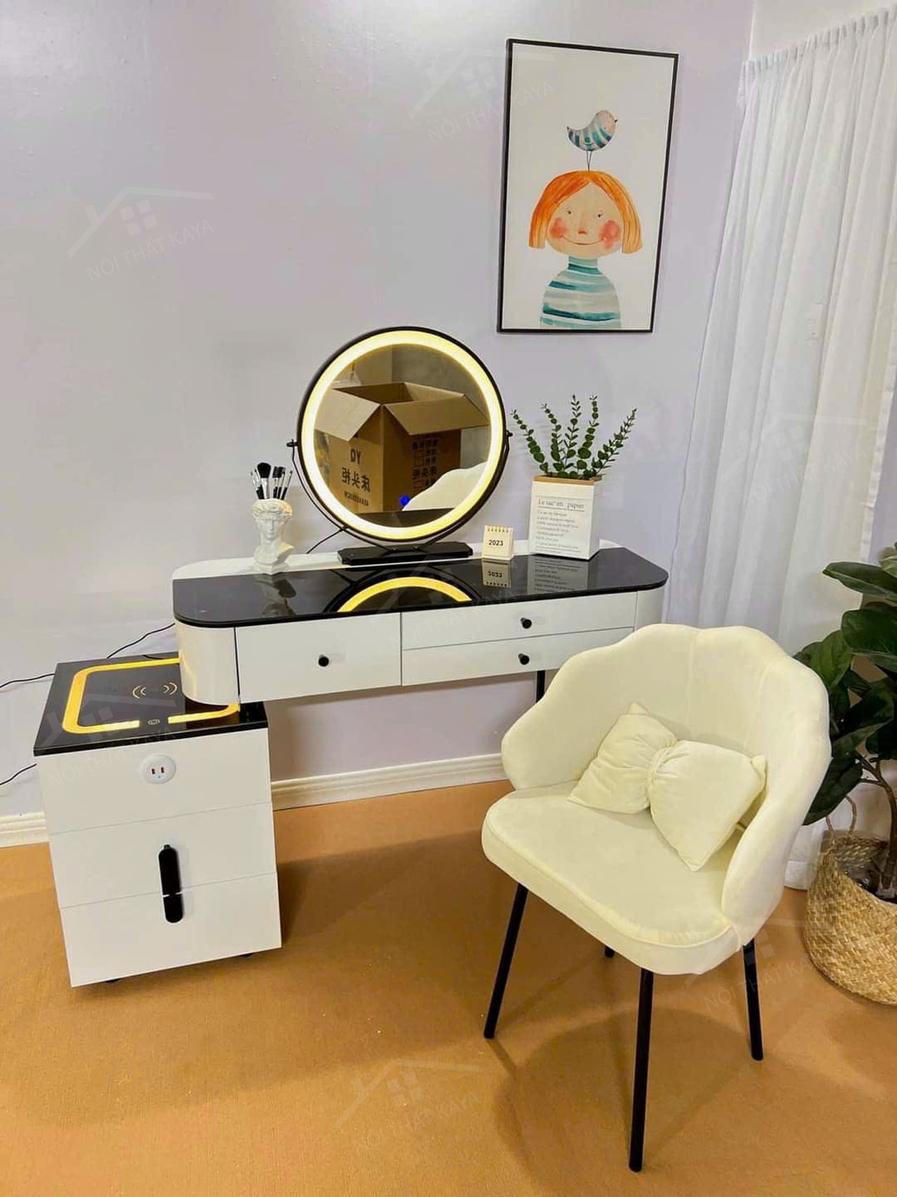 Bàn trang điểm KY-GH305 Hàng nhập khẩu Bàn trang điểm KY-GH305 Hàng nhập khẩu