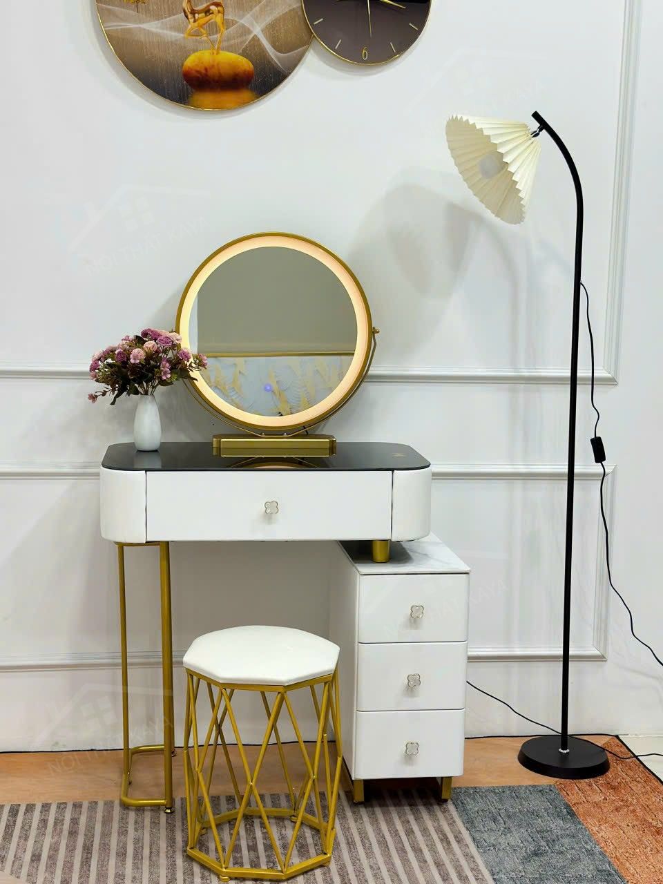 Bàn trang điểm KY-GH313 Hàng nhập khẩu Bàn trang điểm KY-GH313 Hàng nhập khẩu