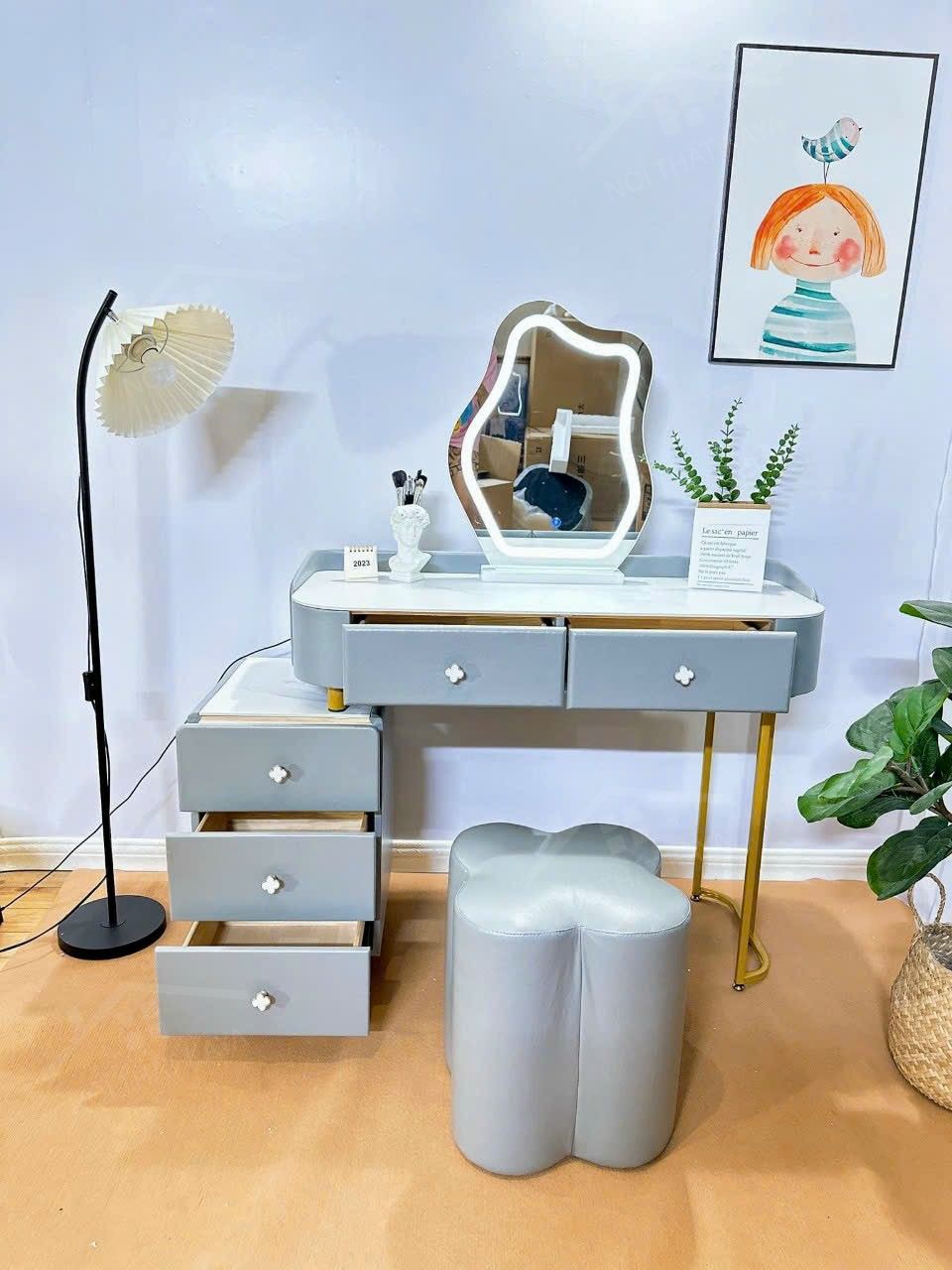 Bàn trang điểm KY-GH316 Hàng nhập khẩu Bàn trang điểm KY-GH316 Hàng nhập khẩu