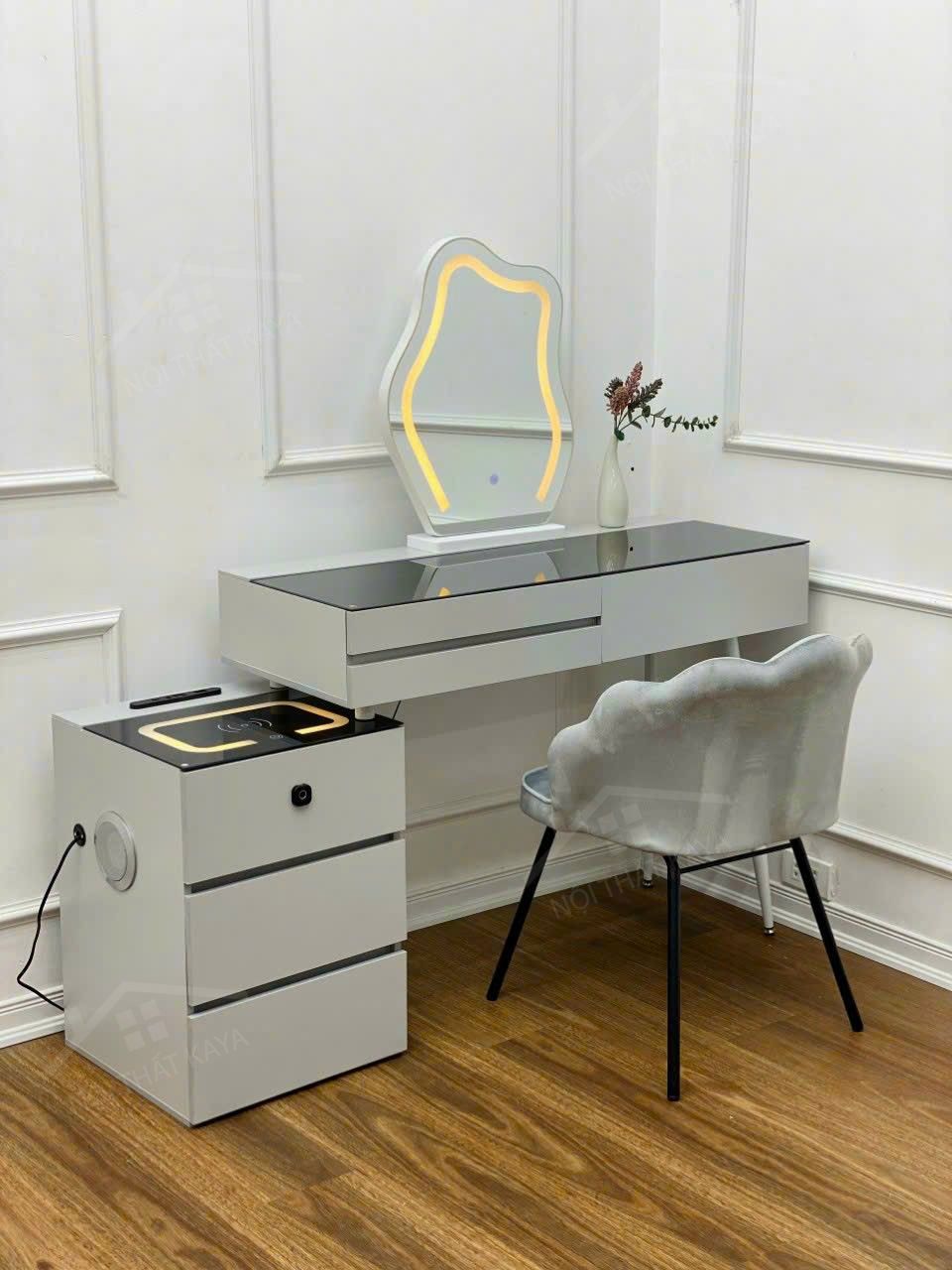 Bàn trang điểm KY-GH319 Hàng nhập khẩu Bàn trang điểm KY-GH319 Hàng nhập khẩu