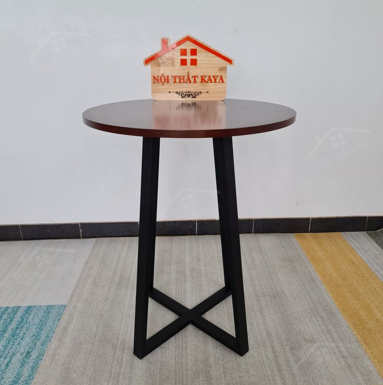 Bàn chân sắt KY-GH 103 - Mặt bàn tròn