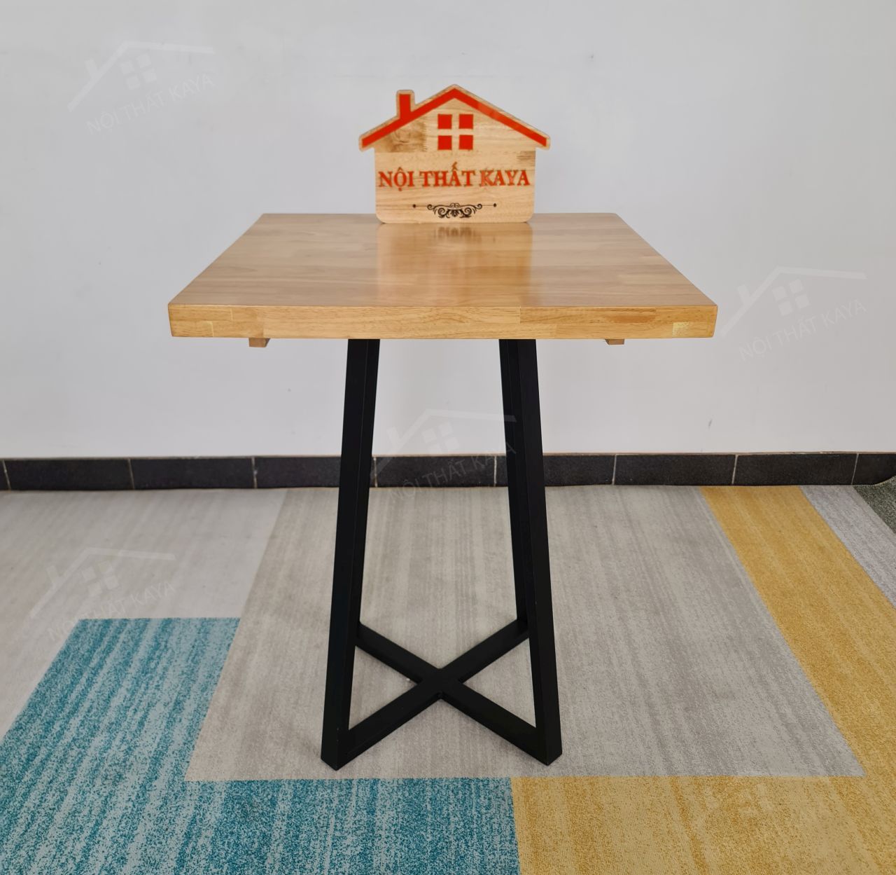 Bàn chân sắt KY-GH 103 - Mặt bàn vuông