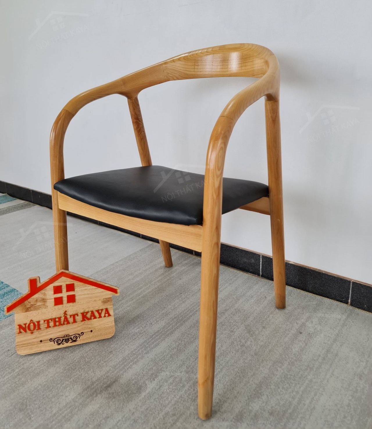 Ghế NEVA gỗ tự nhiên bọc nệm Simili Ghế NEVA gỗ tự nhiên bọc nệm Simili