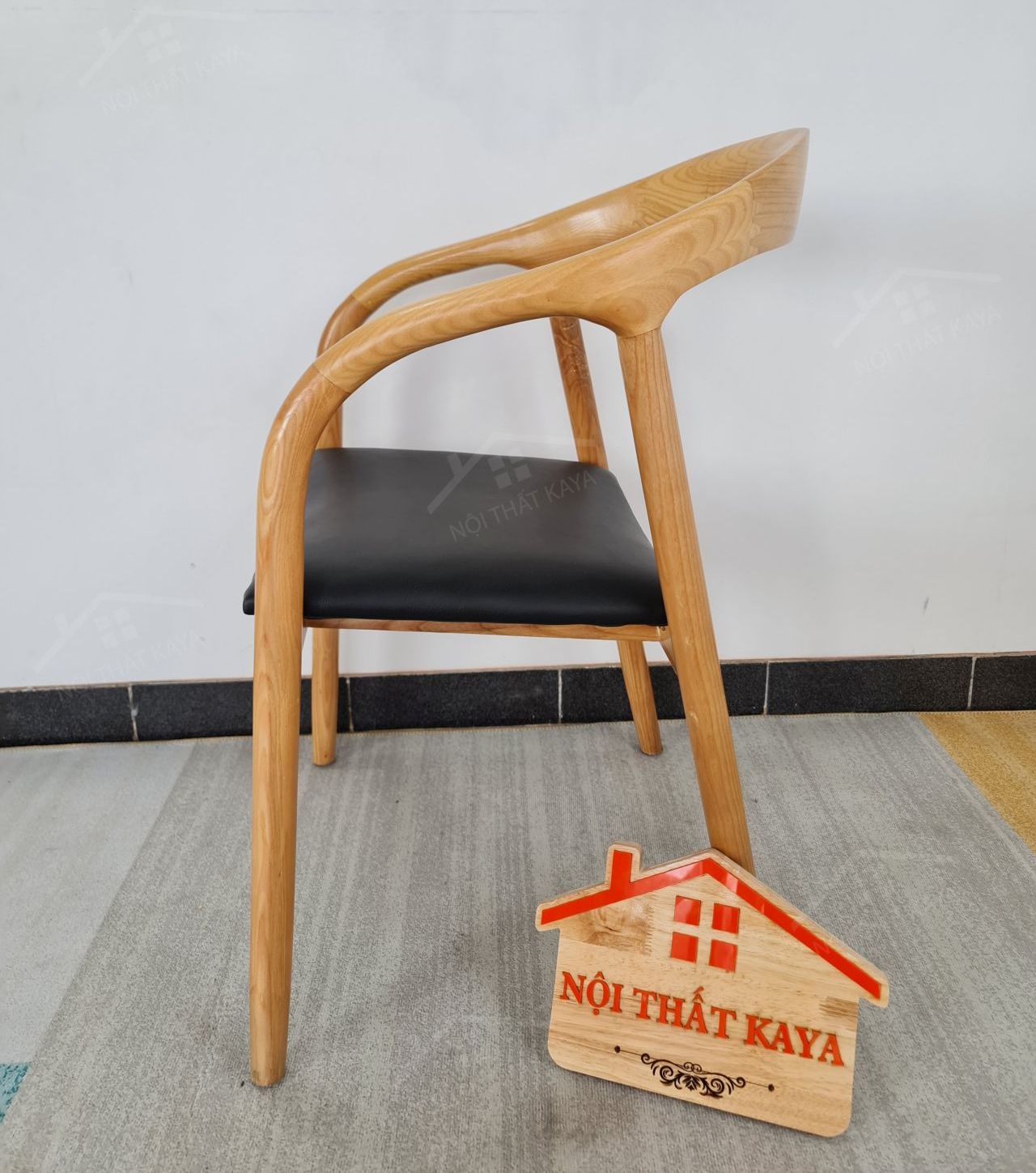 Ghế NEVA gỗ tự nhiên bọc nệm Simili Ghế NEVA gỗ tự nhiên bọc nệm Simili
