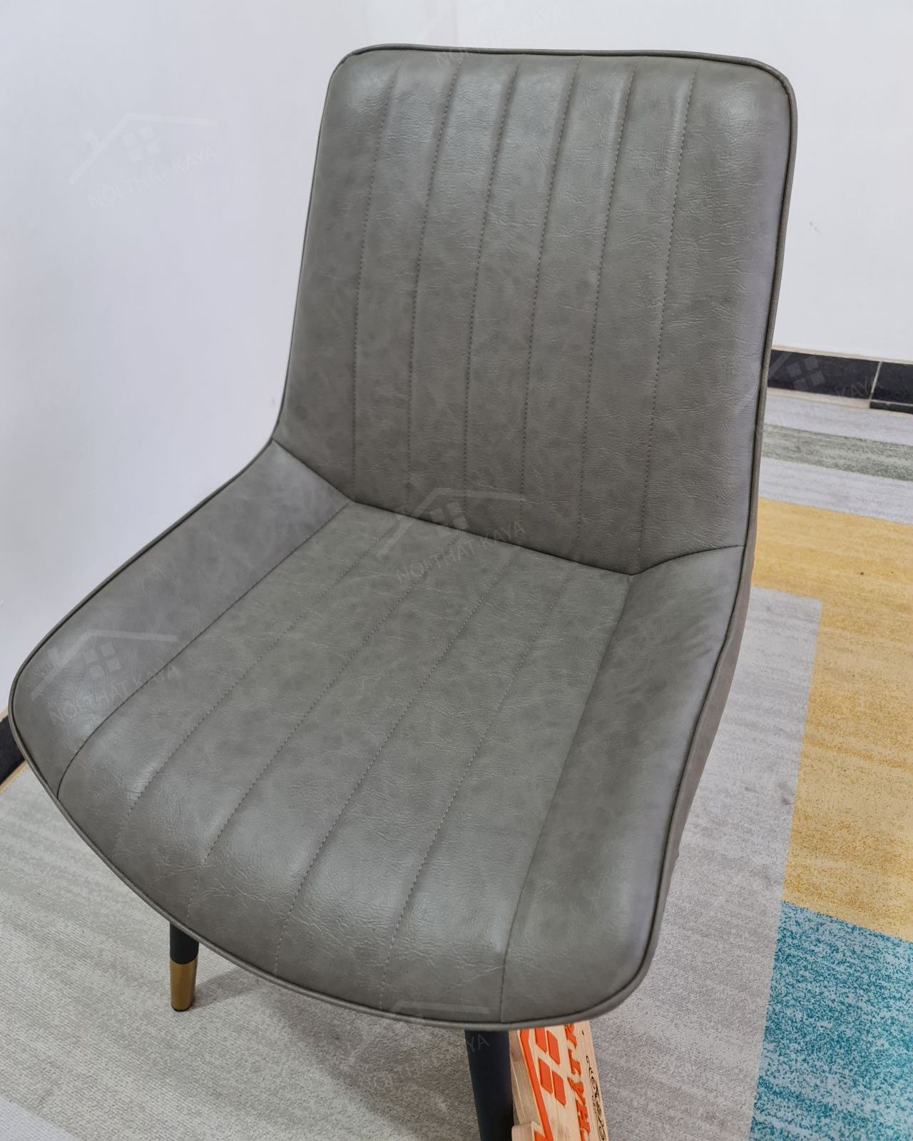 Ghế khung thép sơn tĩnh điện bọc da Microfiber KY-GH 13 Ghế khung thép sơn tĩnh điện bọc da Microfiber KY-GH 13