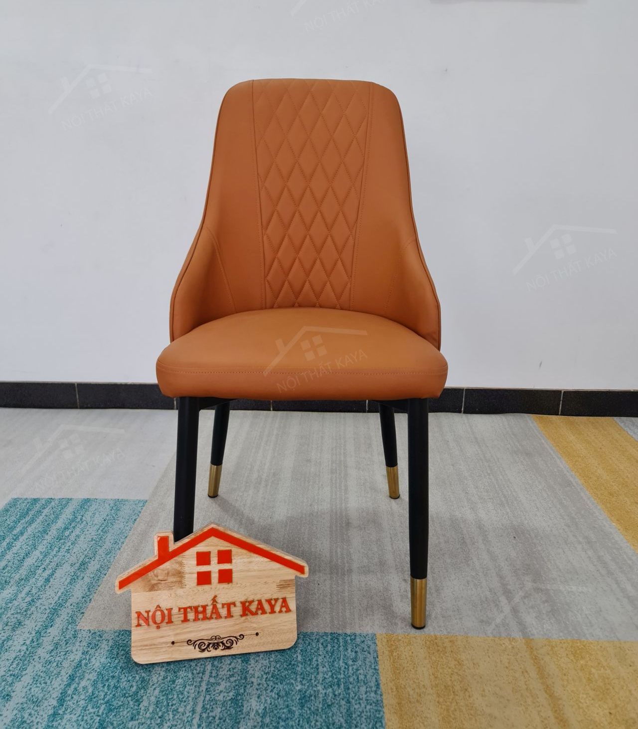 Ghế khung thép sơn tĩnh điện bọc da Microfiber KY-GH 15