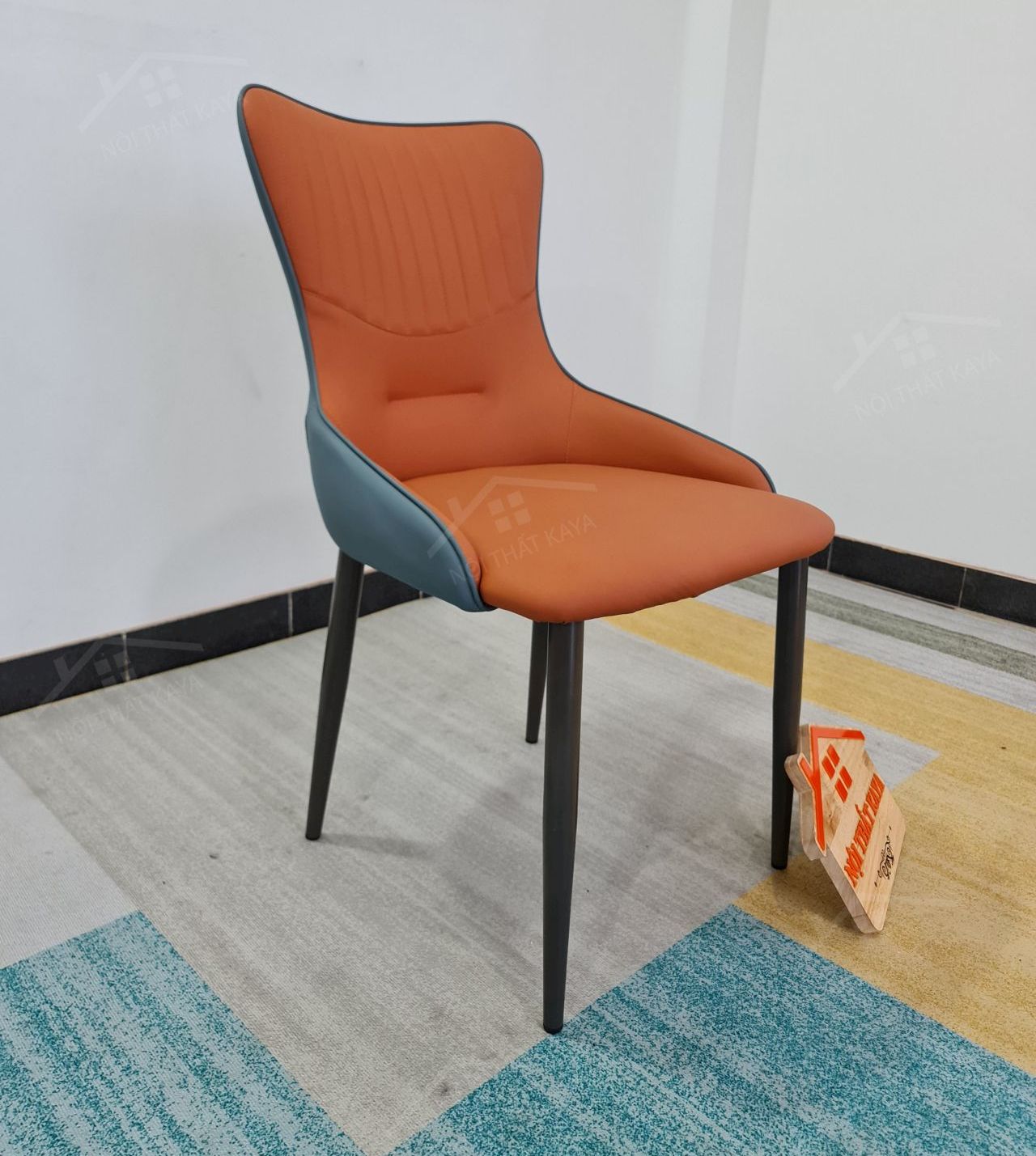 Ghế khung thép sơn tĩnh điện bọc da Microfiber KY-GH 37 Ghế khung thép sơn tĩnh điện bọc da Microfiber KY-GH 37