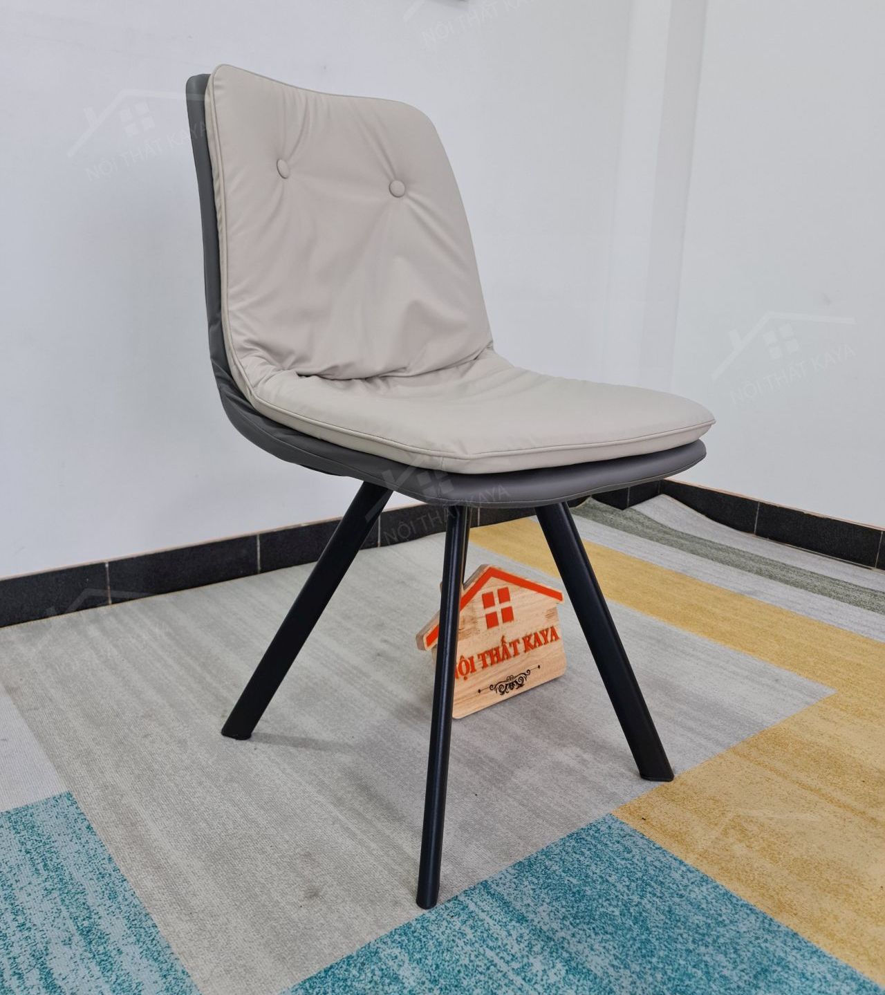 Ghế khung thép sơn tĩnh điện bọc da Microfiber KY-GH 39 Ghế khung thép sơn tĩnh điện bọc da Microfiber KY-GH 39