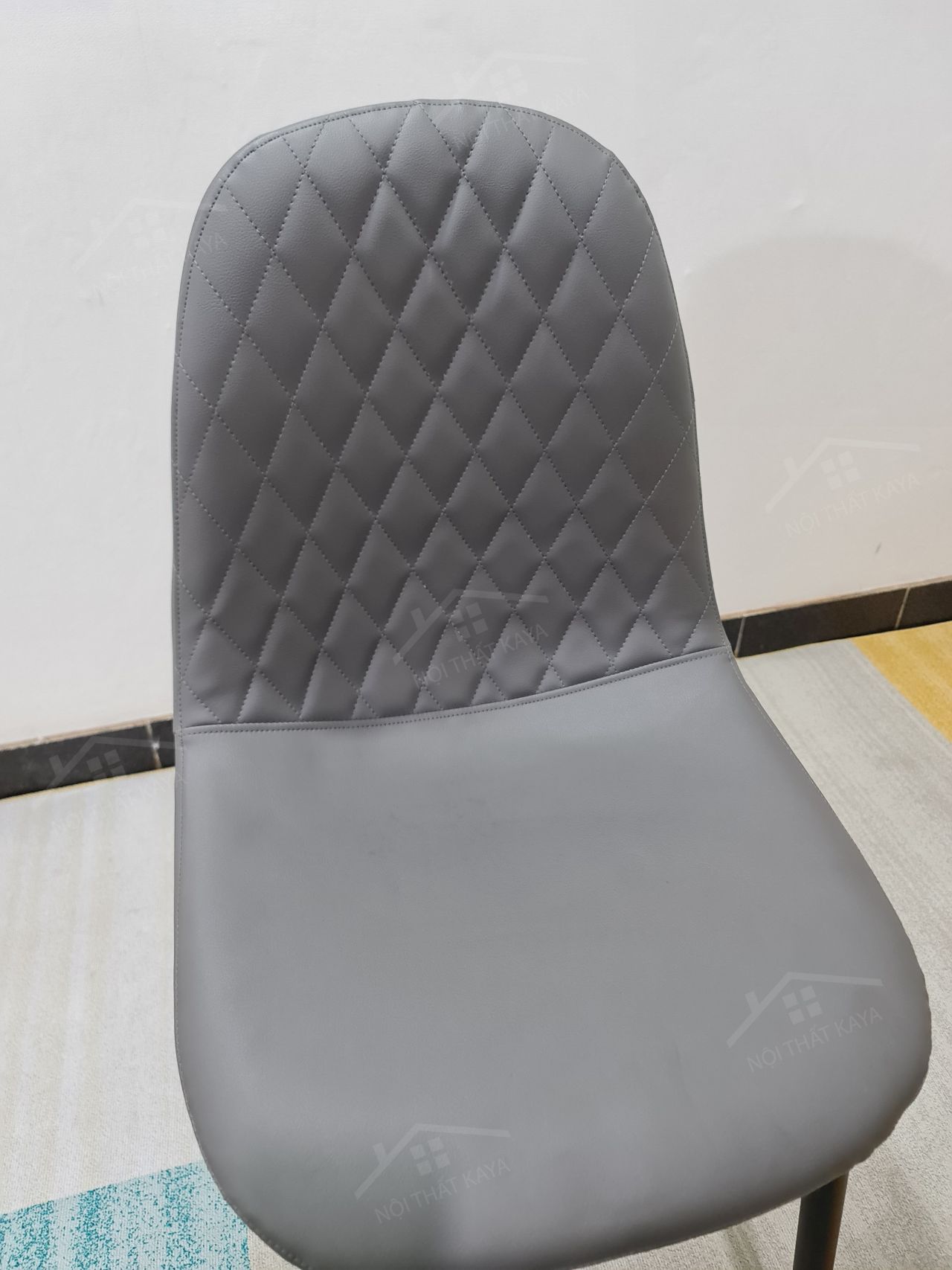 Ghế khung thép sơn tĩnh điện bọc da Microfiber KY-GH 40 Ghế khung thép sơn tĩnh điện bọc da Microfiber KY-GH 40