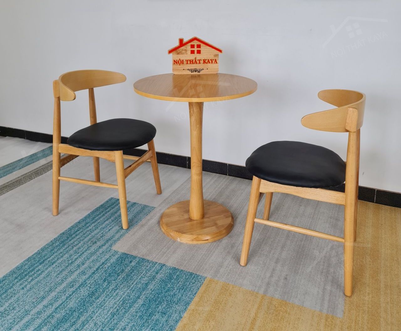 LUNA 2 ghế + bàn chân TRỤ LUNA 2 ghế + bàn chân TRỤ