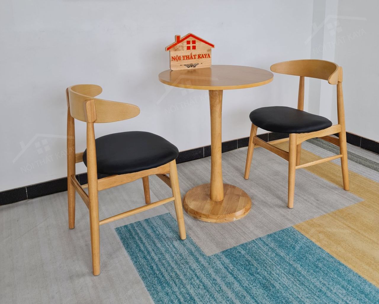 LUNA 2 ghế + bàn chân TRỤ LUNA 2 ghế + bàn chân TRỤ
