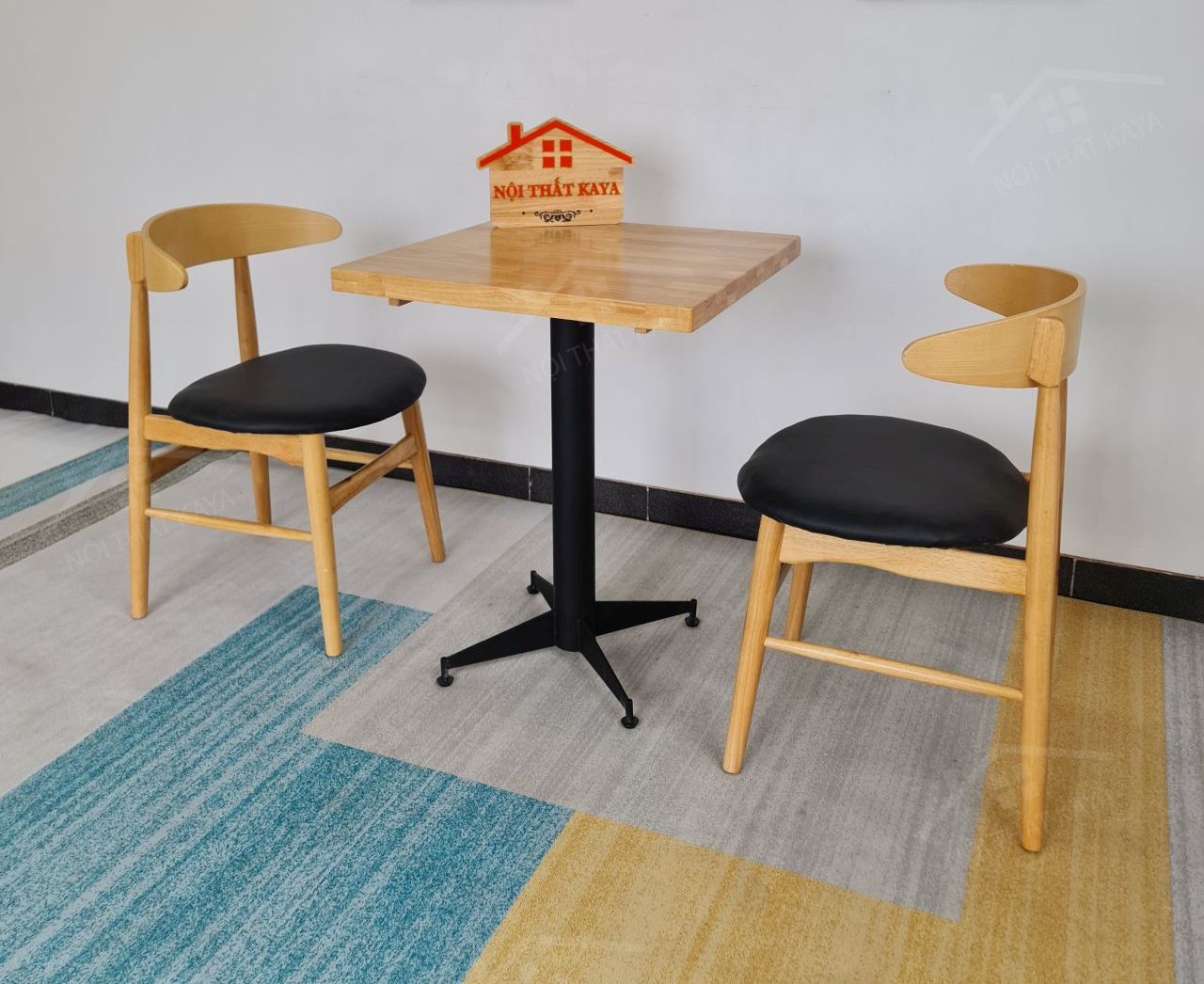 LUNA 2 ghế + bàn chân sắt KY-GH 102 LUNA 2 ghế + bàn chân sắt KY-GH 102