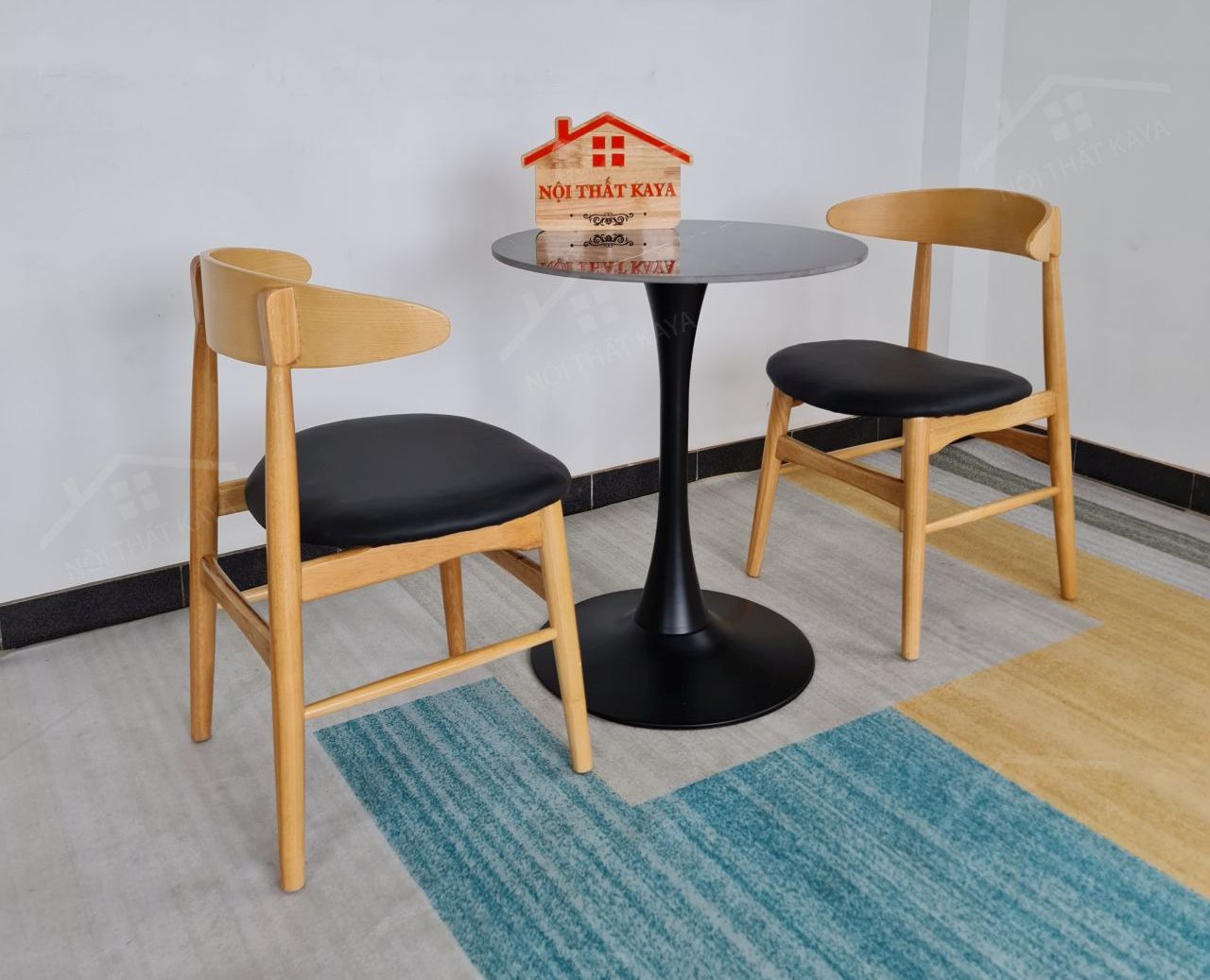 LUNA 2 ghế + bàn đá chân TULIP LUNA 2 ghế + bàn đá chân TULIP