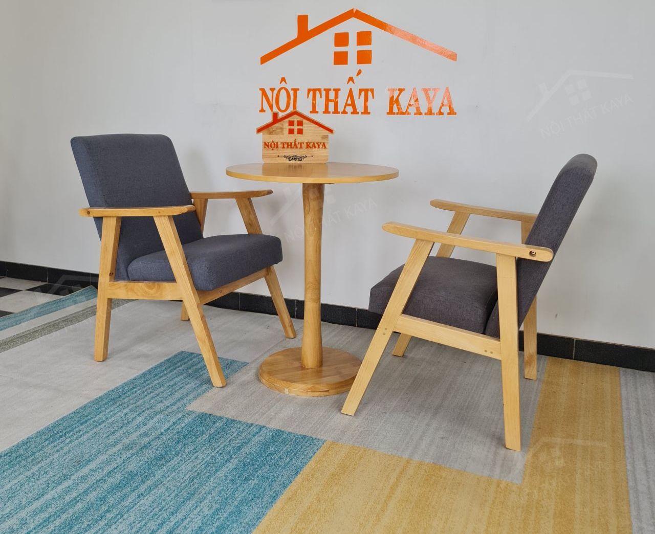 Sofa 2 ghế + bàn chân TRỤ Sofa 2 ghế + bàn chân TRỤ