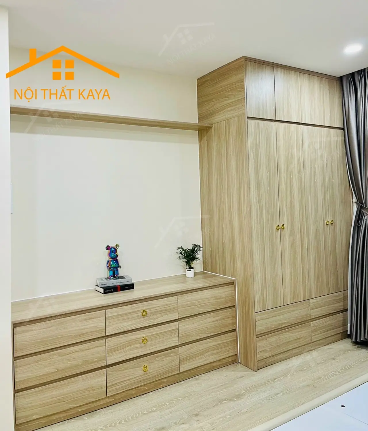 Tủ quần áo TQA130